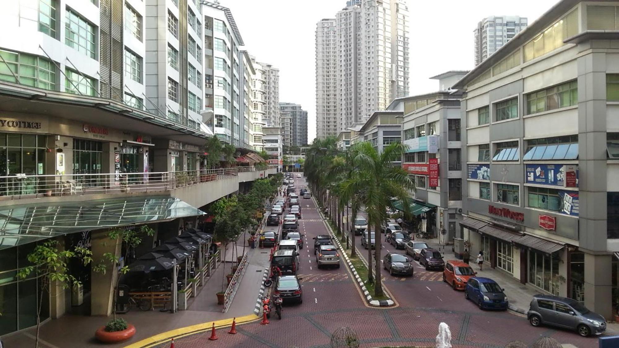 Inspirasi Mont Kiara Residency * Kuala Lumpur